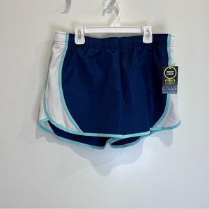 Athletic works Size M Shorts
